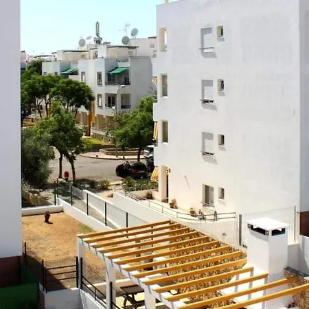 Fernandes House *